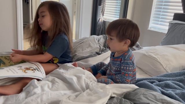 Story Time with Teagan: Groovy Joe Ice Cream and Dinosaurs смотреть онлайн