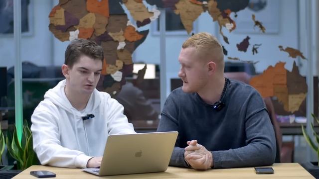 Лучший китайский Электромобиль Lixiang L9 и L8! Запас хода 1300 км кроссовер Li L9 и Li L8!