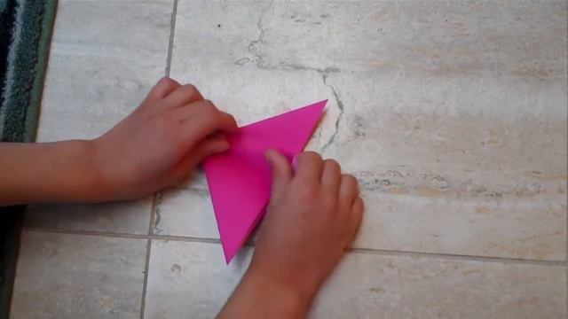 Origami - How to fold a short-petaled iris смотреть онлайн