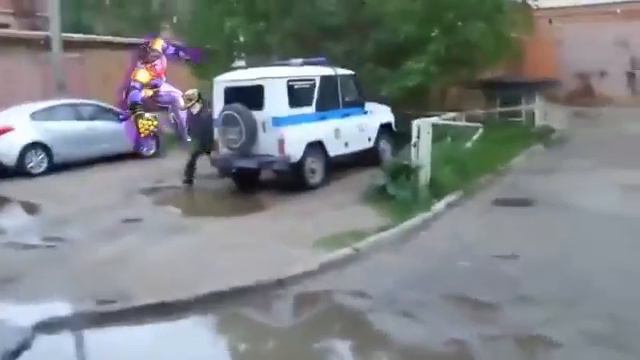 Kira queen смотреть онлайн