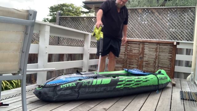 Intex Challenger kayak leaf blower inflate and nose cone смотреть онлайн