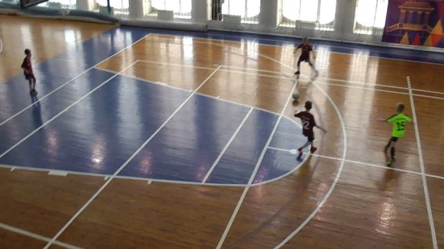 Чемпионат Кировской обл _ Факел 2 - Слободской смотреть онлайн