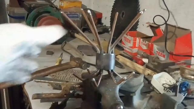 Напольная вешалка своими руками смотреть онлайн