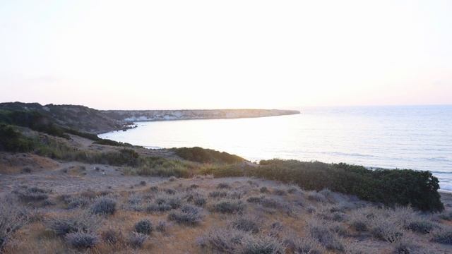 Как переехать на Кипр в 2023 году? Самая дешёвая недвижимость Кипра | ВНЖ и работа на Кипре смотреть онлайн