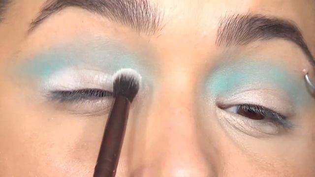 Argentinian Flag Inspired Makeup Tutorial -FIFA World Cup- (NoBlandMakeup) смотреть онлайн