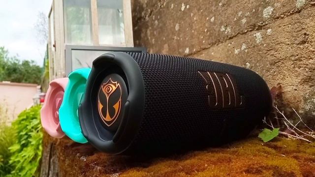 3× JBL Charge 5 BASS TEST?? смотреть онлайн