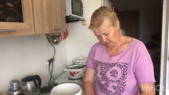 Одна в деревне/Сельдерей на зиму/