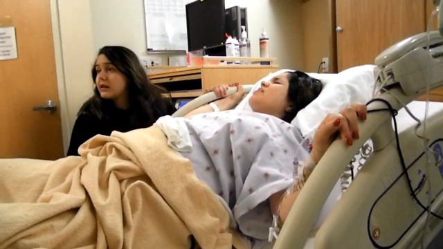 Erika in Labor смотреть онлайн