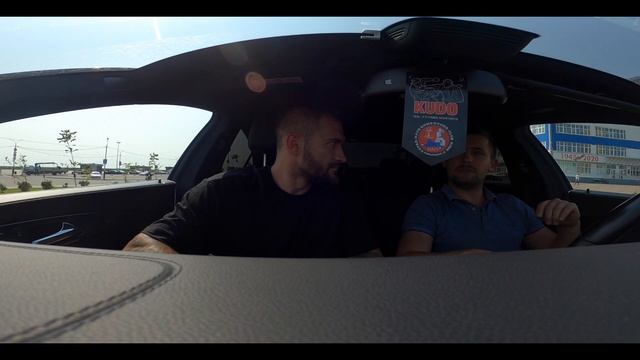 ИНТЕРВЬЮ. Пересел с TOYOTA CROWN на MERCEDES CLS. ЧТО ЛУЧШЕ?правый руль или левый? смотреть онлайн