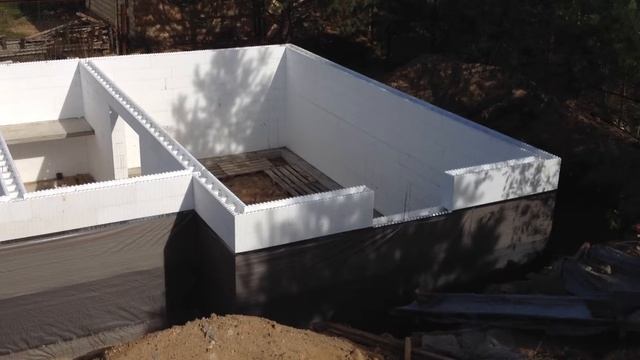 18 Приклеил гидроизоляцию