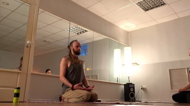 Ваджра йога в "Сурье" (6.05.21) surya-yoga.ru смотреть онлайн