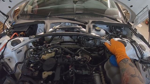 P.S. Ненужные рули и сток распорка на Audi A4 B9 Allroad смотреть онлайн