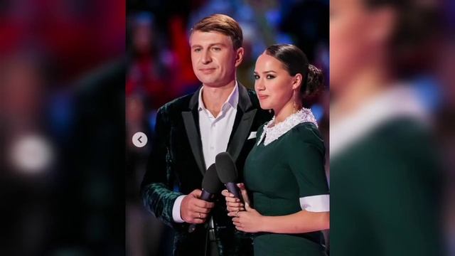 Женственный образ Алины Загитовой 30 октября смотреть онлайн