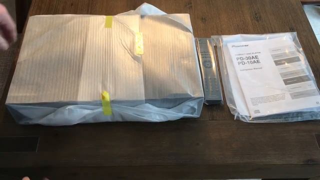Pioneer PD-10AE Unboxing and first impressions смотреть онлайн
