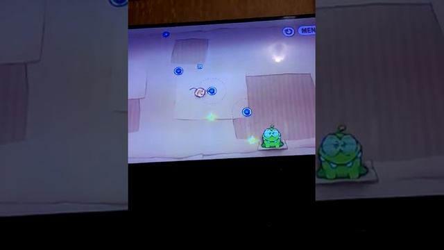 обзор игры "Cut the rope lite" на LG Cenima смотреть онлайн