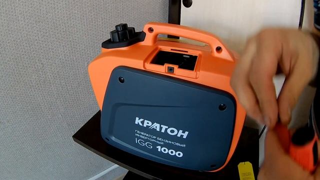 Бензиновы инверторный генератор Кратон IGG1000 распаковка, обзор,первый запуск. смотреть онлайн
