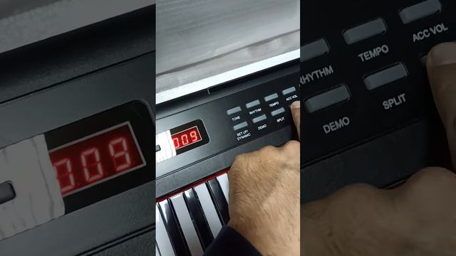 Пианино 88029 на 88 клавиш без молоточковой механики смотреть онлайн