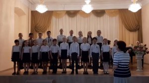 Хор учащихся 1-2 классов «Мажоринка», М. Красев Заключительный хор из оперы «Муха-Цокотуха»