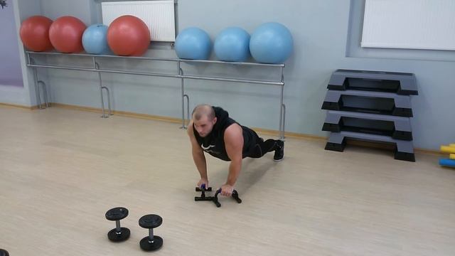 Кожухов Александр - Качай руки без протеинов и всякой прочей химии!!! смотреть онлайн