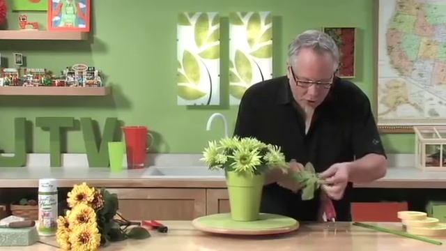 How To Make A Flower Cemetery Decoration With A Scrapbooking Theme!