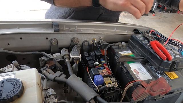 Headlight Bulb Testing: Fuse | Relay | Electrical Controls | EASY FIX смотреть онлайн