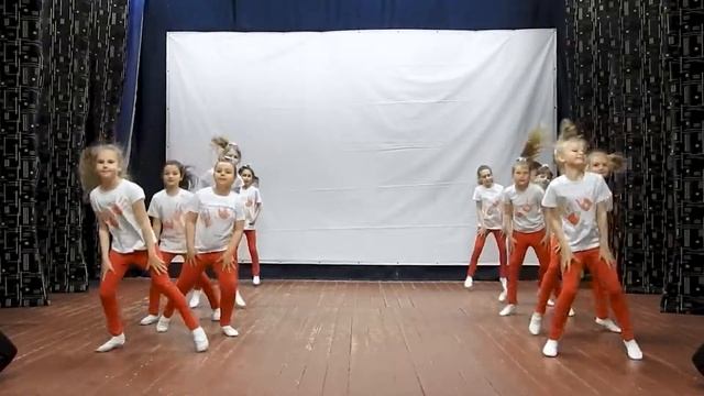 Танец "Мы любим танцевать" смотреть онлайн