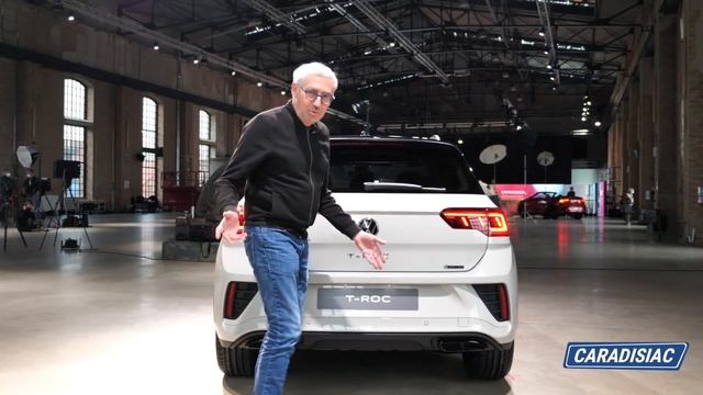 Présentation - Volkswagen T-Roc restylé (2022): de légères retouches souvent en option смотреть онлайн