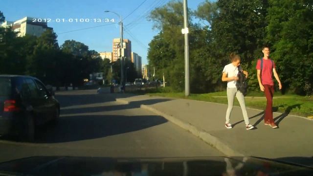 В какой школе учат так ездить? смотреть онлайн