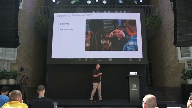 Running Vault as a Large-Scale Shared Service смотреть онлайн