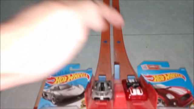 Hot wheels race 2020 Koenigsegg Jesko vs Ford Shelby Cobra Concept vs Airuption смотреть онлайн