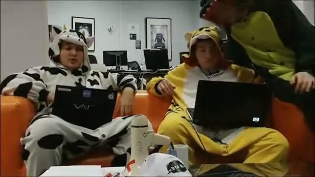 FAQ Live 3, Part 2.mp4 смотреть онлайн