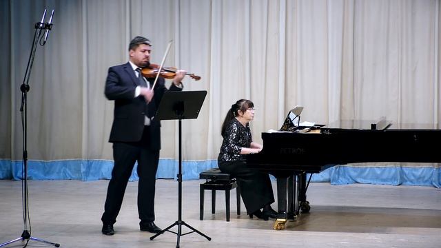 Ю.Болденков - «Народная песня» из цикла «Детские пьесы для скрипки и фортепиано» смотреть онлайн