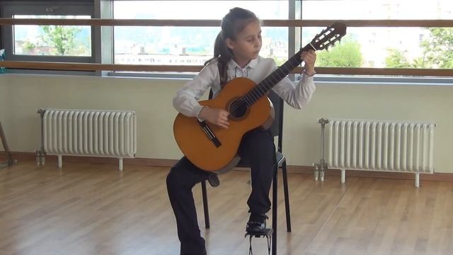 Рожина У. 9 лет Е. Шилин Канцона Л. Иванова Парижский листопад смотреть онлайн