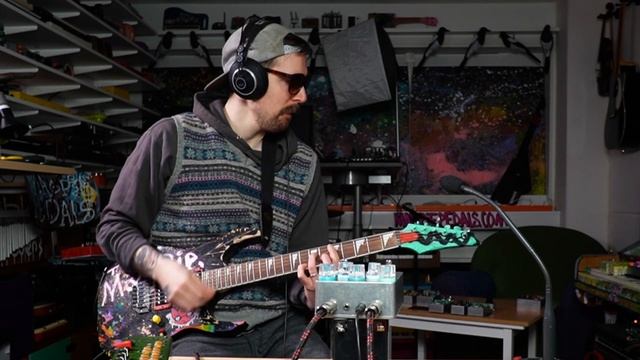 Bubbles V.2 - The Tap Tempo Sequenced Delay смотреть онлайн
