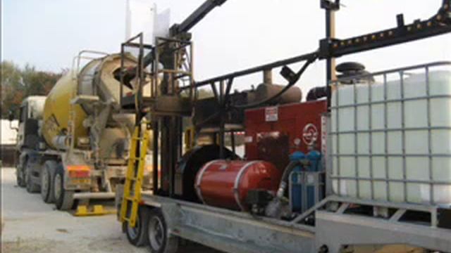BLASCON COM @ Holcim France video Ready Jet mixerdrum concrete buildup removal смотреть онлайн