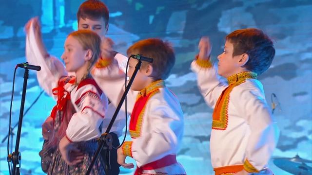 Я на печке молотила - Русская народная песня (Фольклорный ансамбль «Иван да Марья» Истринской ДМШ)