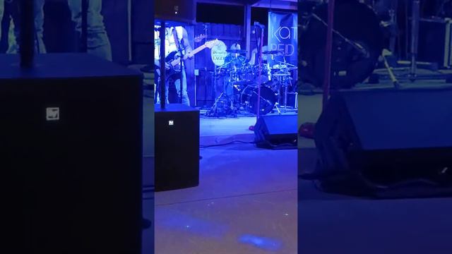 Adam Taylor - Comfortably Numb guitar solo no. 1 with Classic Vibe 70s HSS Stratocaster смотреть онлайн