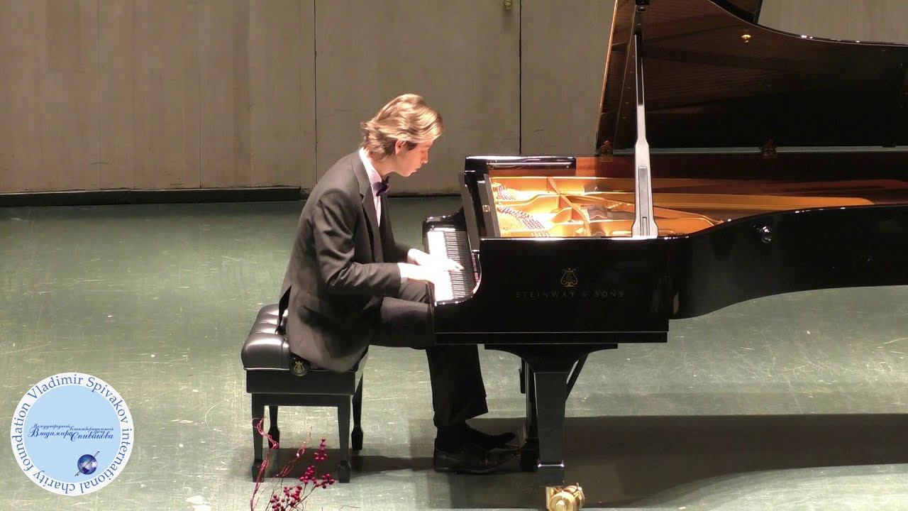 Tchaikovsky–Pletnev. Andante Maestoso, Vitaly Petrov, MMDM 17.01.2021