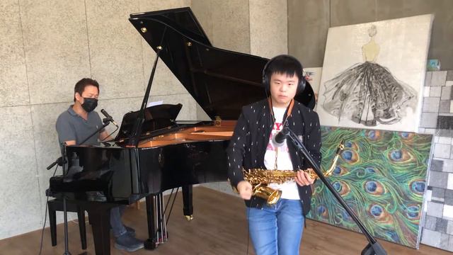 Wonderful Tonight - Eric Clapton | Saxophone Cover by Super Hammy смотреть онлайн
