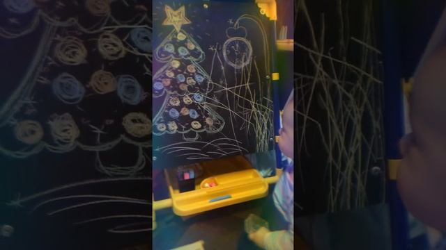 Праздник к нам идёт, наш второй Новый Год! смотреть онлайн