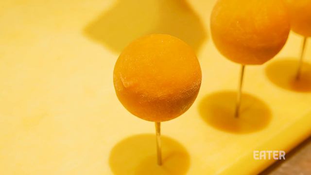 What Is Meat Fruit?: London's Fruit Made Out of Chicken Meat — The Meat Show смотреть онлайн