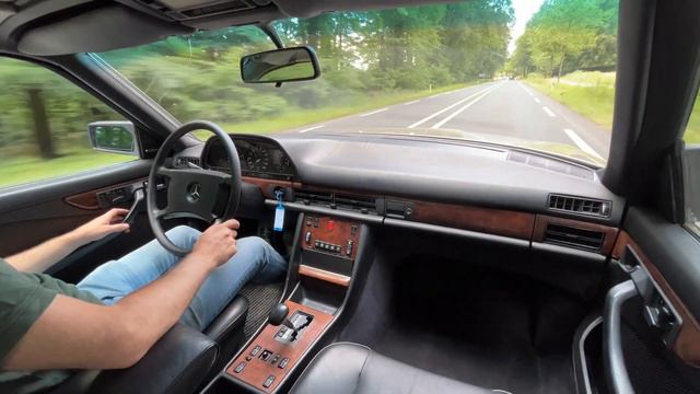 Mercedes Benz W126 C126 500 SEC - Driving - Oldenzaal Classics