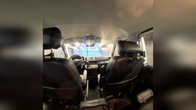 Volkswagen Caravelle смотреть онлайн