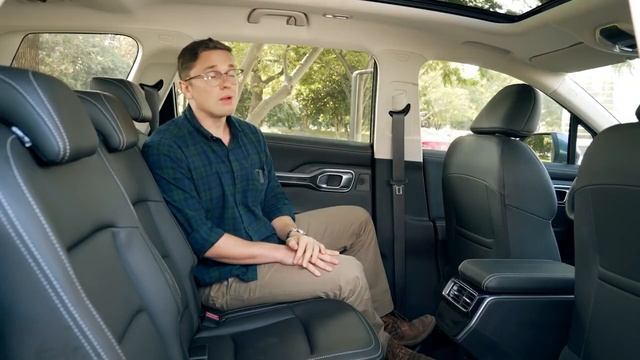 The Geely Hao Yue The 7 seater SUV Making a BIG Impression смотреть онлайн