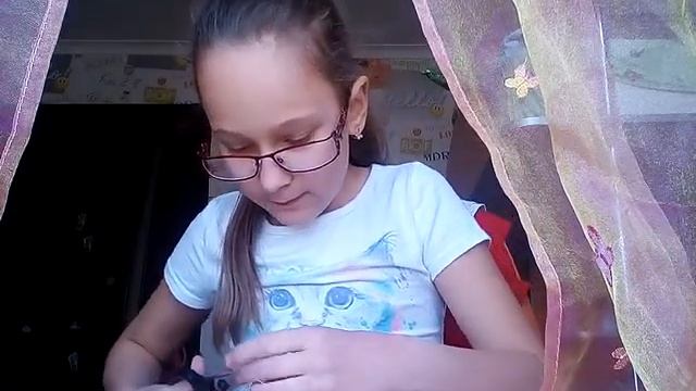 Как закончить браслет из резинок без крючка. Как?? смотреть онлайн