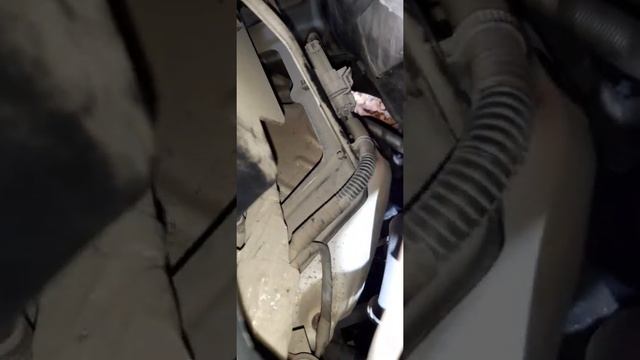Шевроле Каптива - водосток с лобового стекла смотреть онлайн