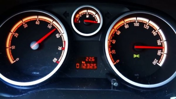 Opel Corsa D *Acceleration 0-100* *Top Speed* *Sound*