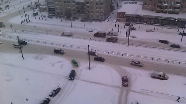 Снегопад в Санкт-Петербурге смотреть онлайн