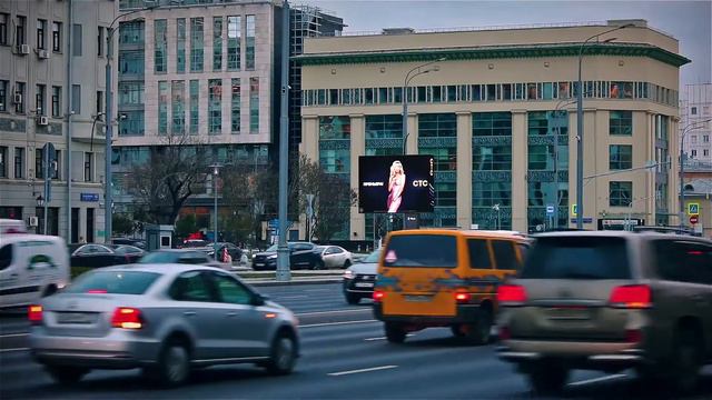 В Москве запущен первый digital ситиборд с трансляцией в режиме 360° смотреть онлайн