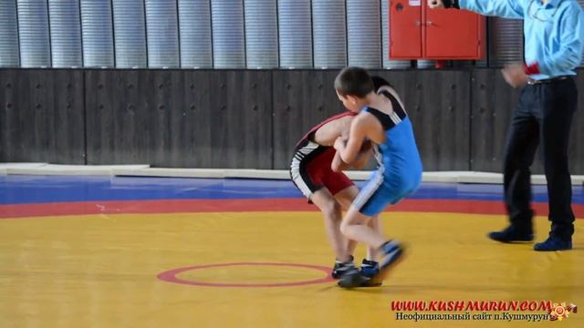 Чемпионат Аулиекольского района по греко-римской борьбе. Кушмурун 14 мая 2015г.(окончание) смотреть онлайн